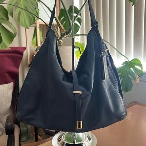 Vince Camuto EUC pea coat blue shoulder bag